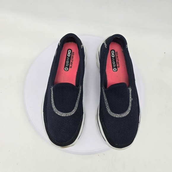 Skechers Shoes Women's 6.5 Go Walk Original Slip-On Walking - Picture 2 of 9